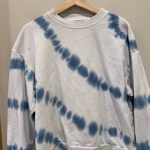AE light blue/white tie dye crewneck